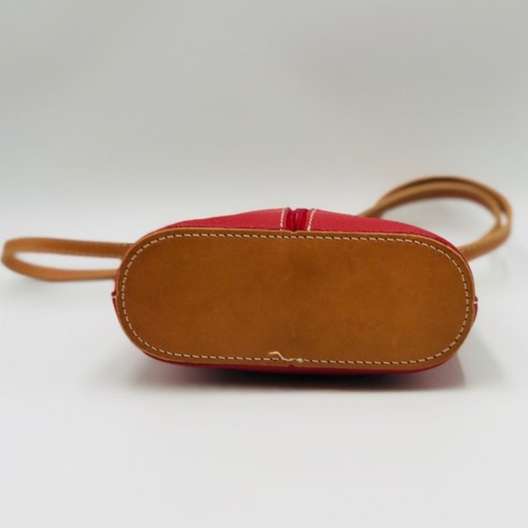 Tiny Bucket Leather Purse by I Medici - Picture 15 of 15